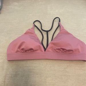 Women’s sports bra